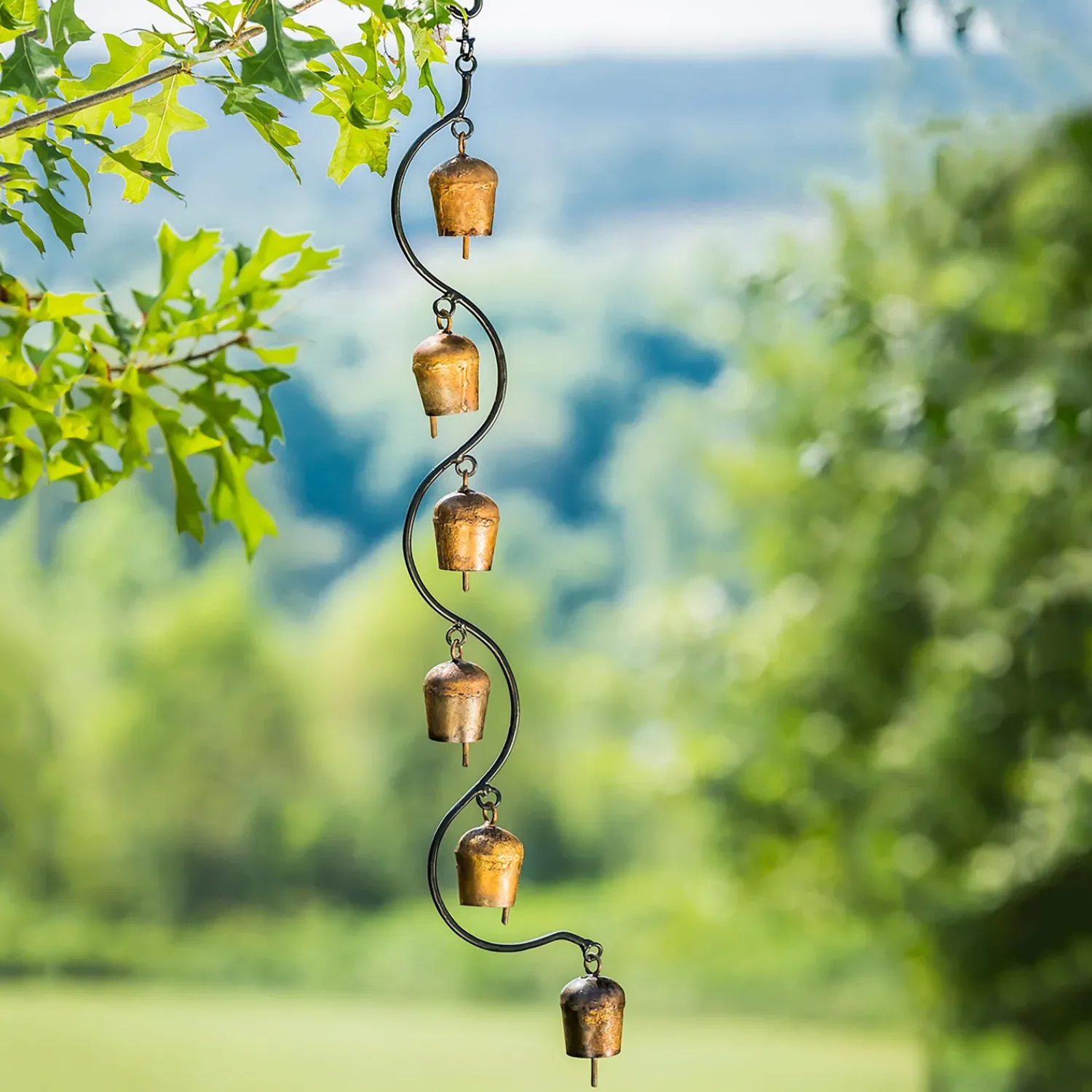 Plow & Hearth Wind Chimes & Mobiles>6 Bell Metal Hanging Garland
