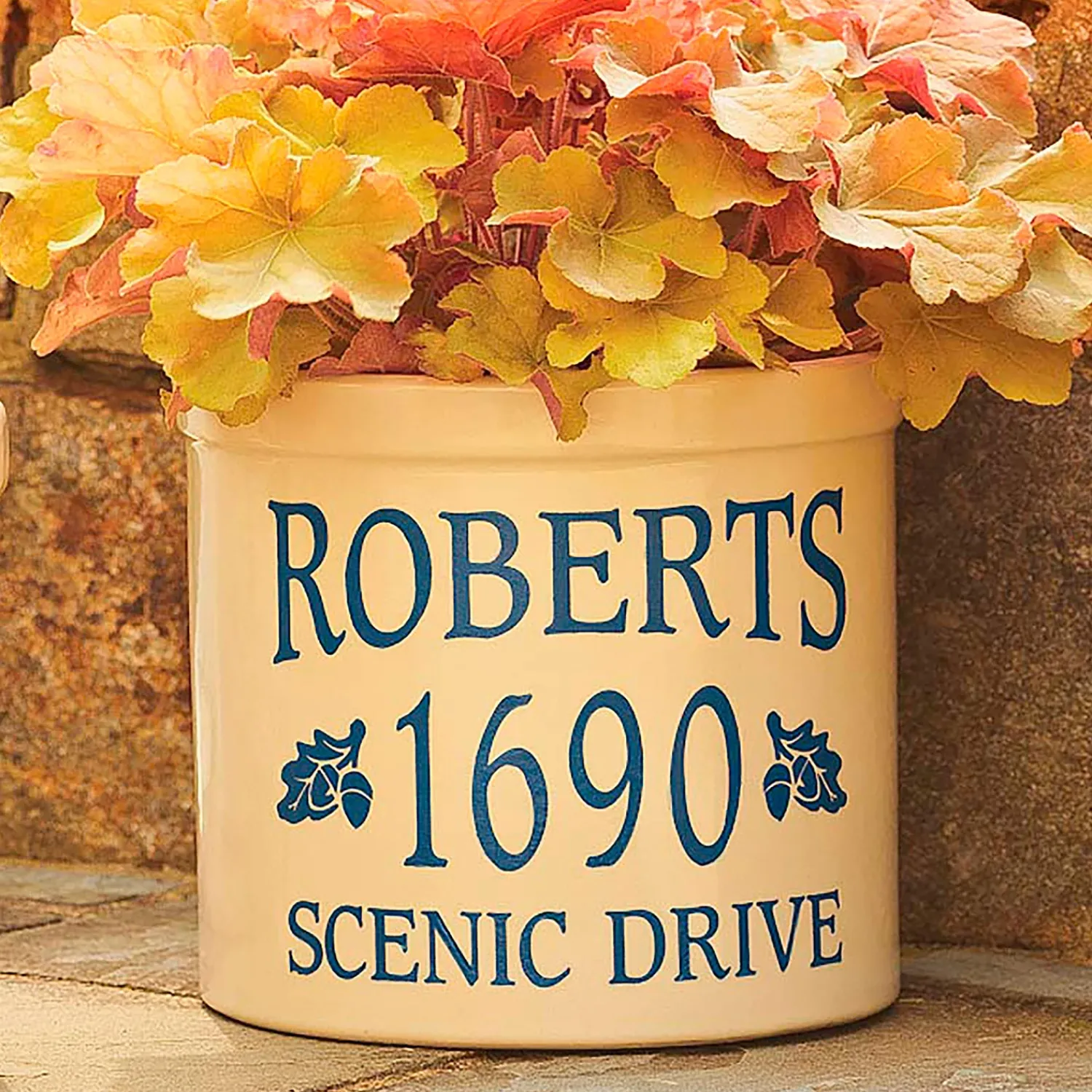 Plow & Hearth Planters & Plant Stands|Address Signs & Wall Plaques>Acorn-Styled Personalized Crock
