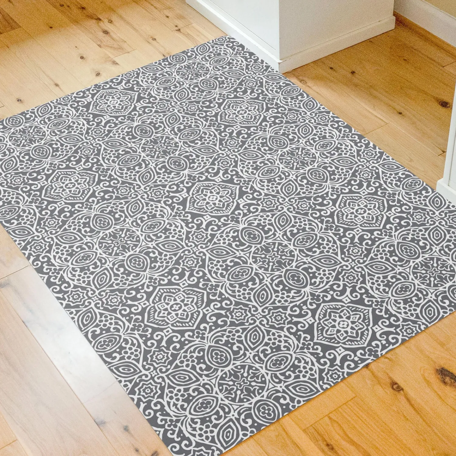 Plow & Hearth Area Rugs>Arabesque Desk Chair Mat