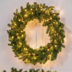 Plow & Hearth Wreaths>Arlington Indoor/Outdoor Lighted Holiday Wreath