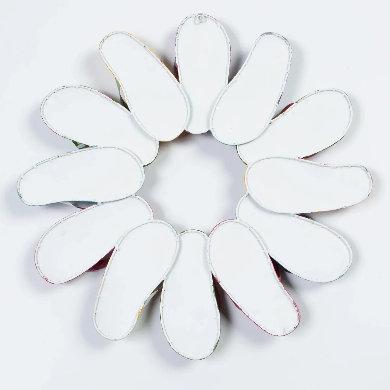 Plow & Hearth Wreaths>Boho Style Summer Flip-Flop Metal Wreath
