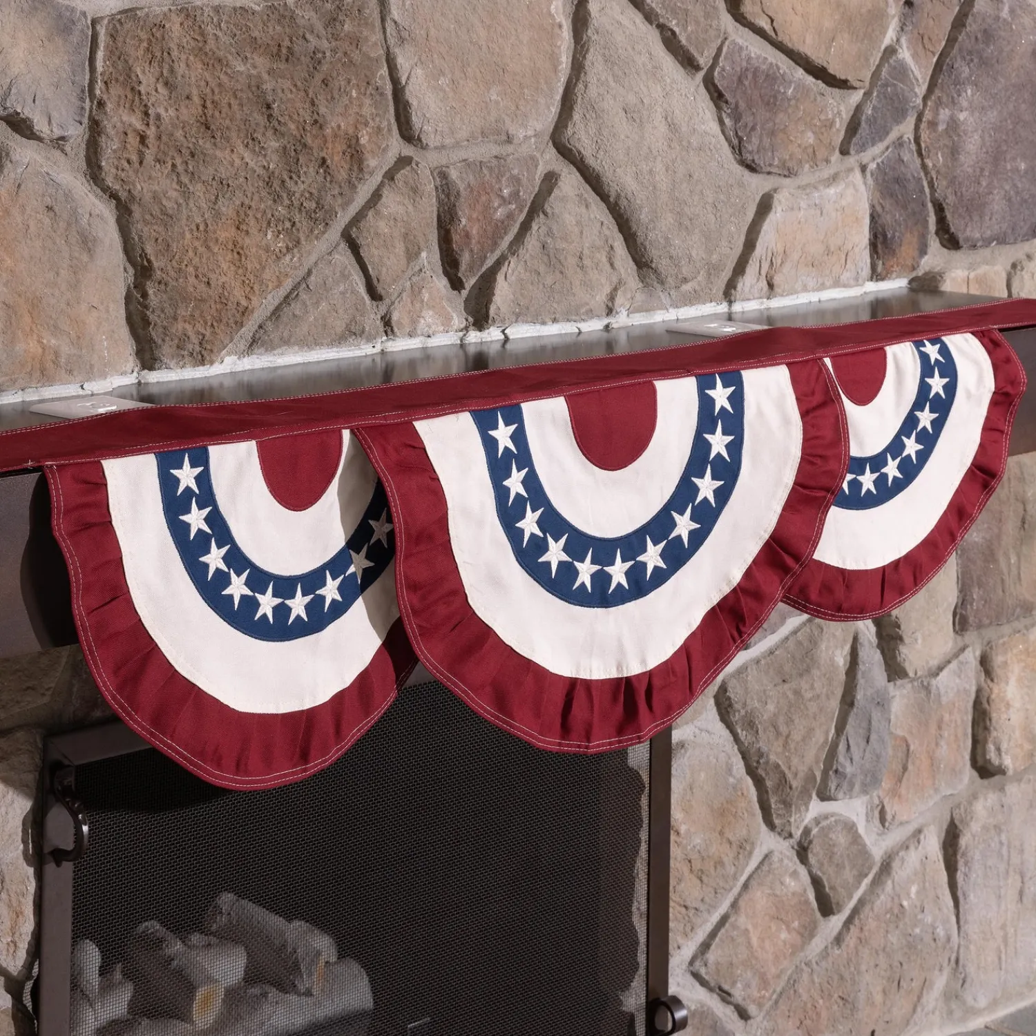Plow & Hearth Bunting & Banners>Classic American Flag Fireplace Mantel Bunting