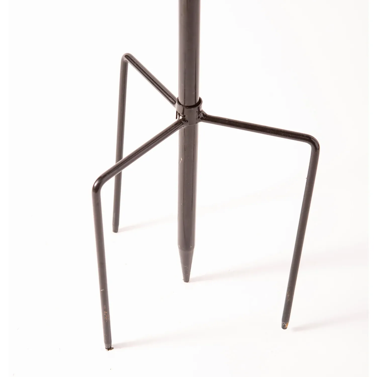 Plow & Hearth Wind Spinners>Crimson Lotus Metal Wind Spinner