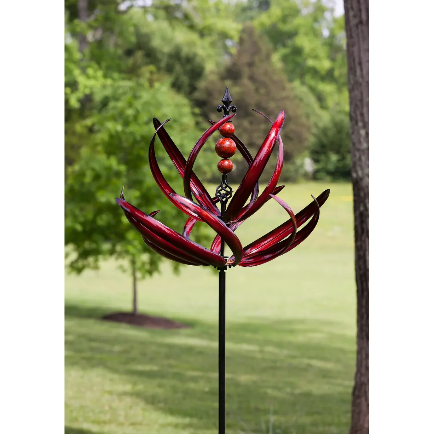 Plow & Hearth Wind Spinners>Crimson Lotus Metal Wind Spinner