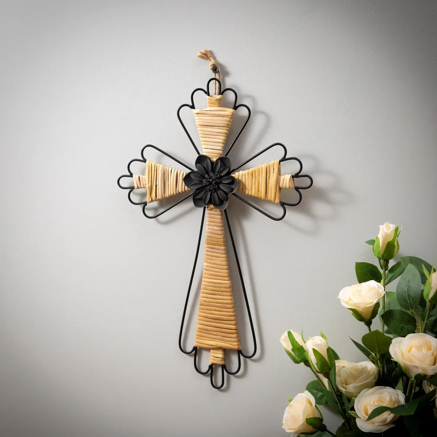 Plow & Hearth Memorial & Garden Plaques|Wall Art>Decorative Cross Wall Décor, 10" L x 15" H
