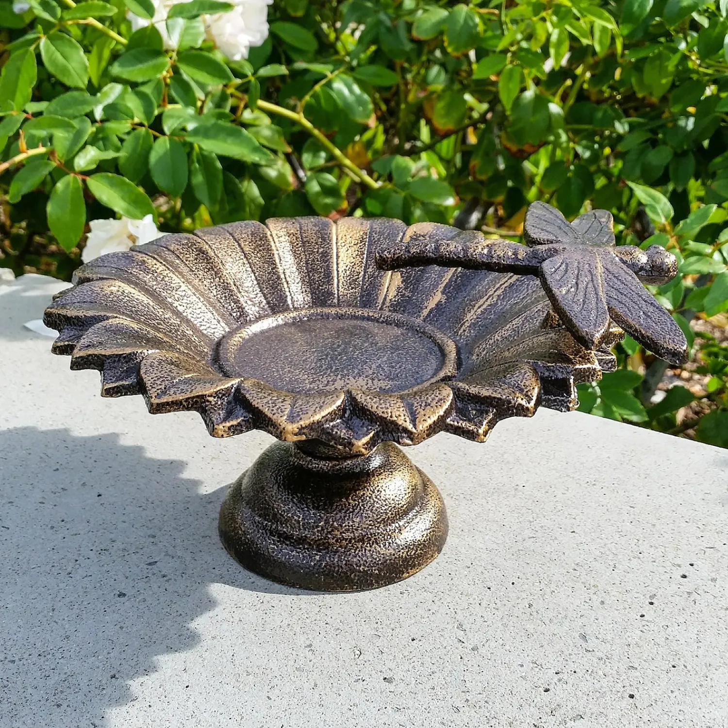 Plow & Hearth Birdbaths>Dragonfly Tabletop Metal Birdbath Brass