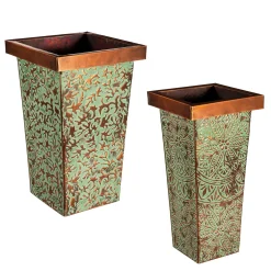 Plow & Hearth Planters & Plant Stands><noscript><img width=