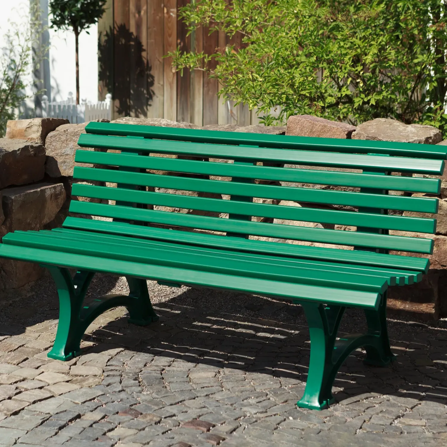 Plow & Hearth Outdoor Benches>Ergonomic Weatherproof PVC Garden Bench Green