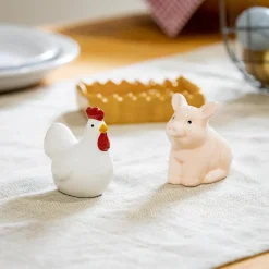 Plow & Hearth Salt & Pepper Shakers>Farm Animal Ceramic Salt and Pepper Shaker Set