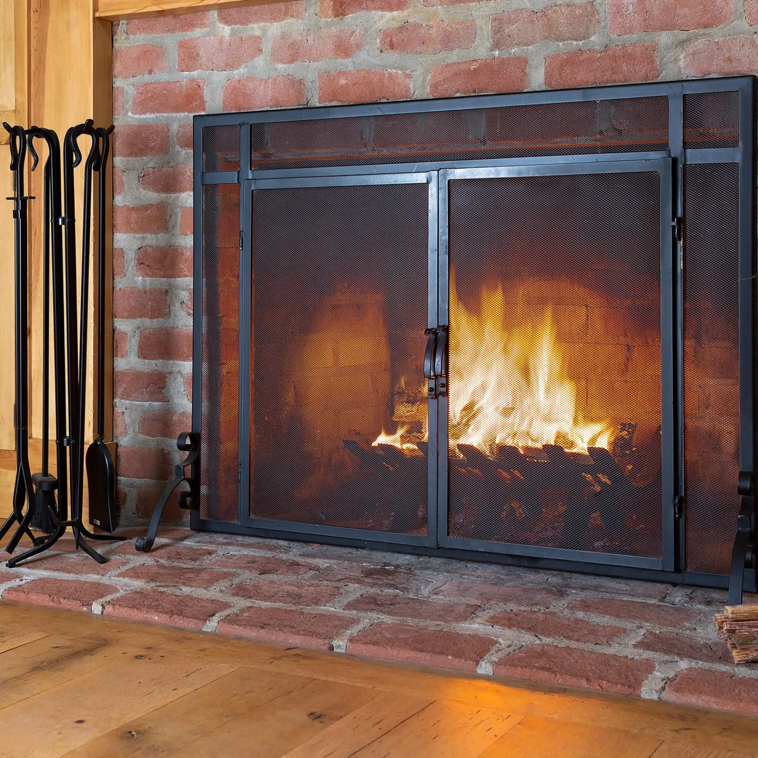 Plow & Hearth Fireplace Screens With Doors>Flat Guard Fire Screens With Doors in Solid Steel, 39"W x 31"H