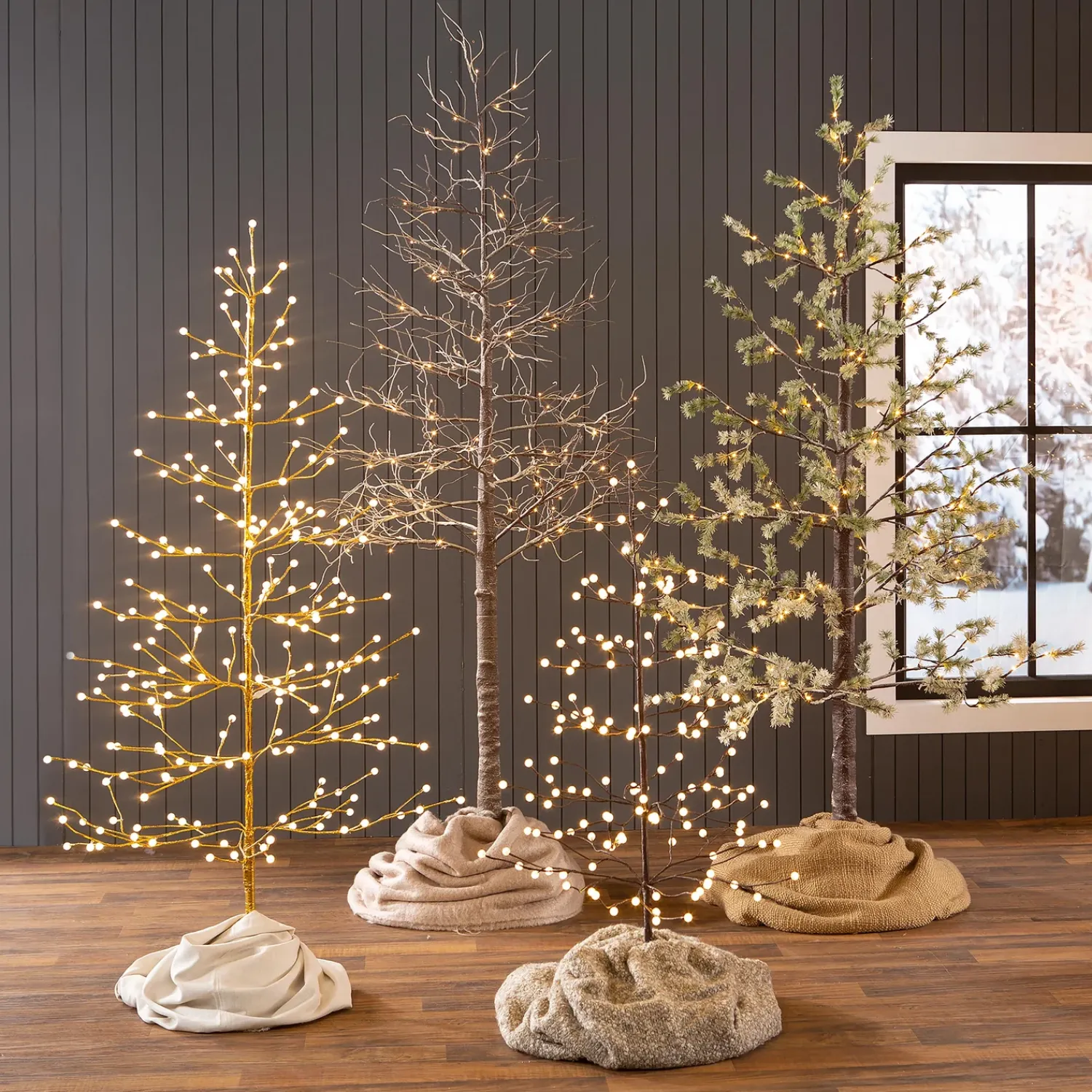 Plow & Hearth Lighted Trees & Garlands>6'H Indoor/Outdoor Gold Metallic Tree with 240 Warm White Lights