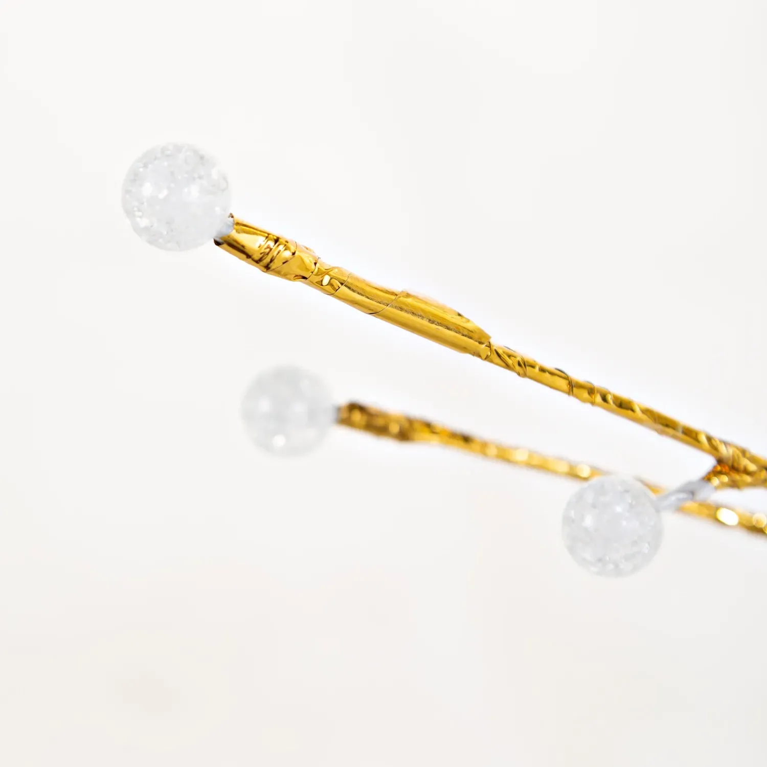 Plow & Hearth Lighted Trees & Garlands>6'H Indoor/Outdoor Gold Metallic Tree with 240 Warm White Lights