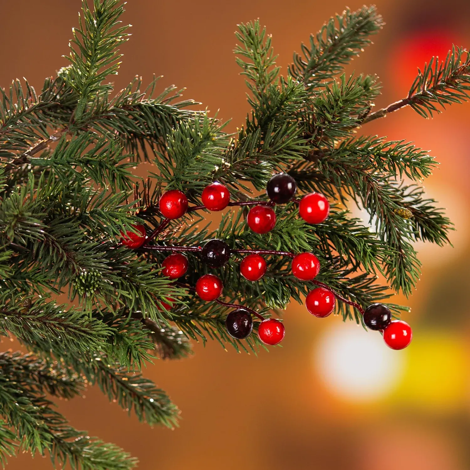 Plow & Hearth Lighted Trees & Garlands|Lighted Accents>Holiday Traditions Complete Christmas Tree Kit with 250 Lights and 140 Decorations, 7½'H
