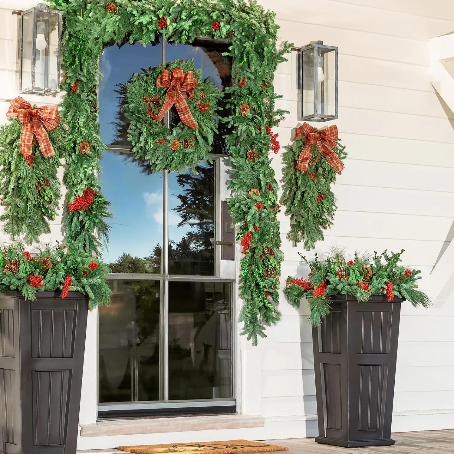 Plow & Hearth Lighted Trees & Garlands>Holiday Woodland Evergreens 12'L Garland