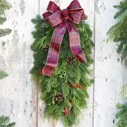 Plow & Hearth Lighted Trees & Garlands>Holiday Woodland Evergreens Door Swag With Bow