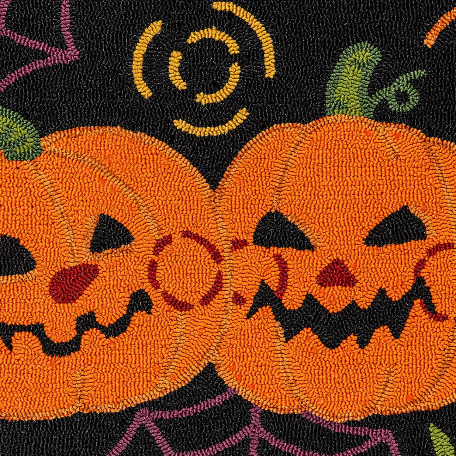 Plow & Hearth Hooked Rugs>Indoor/Outdoor Jack O'Lantern Pumpkin Hooked Polypropylene Accent Rug 24"x42"