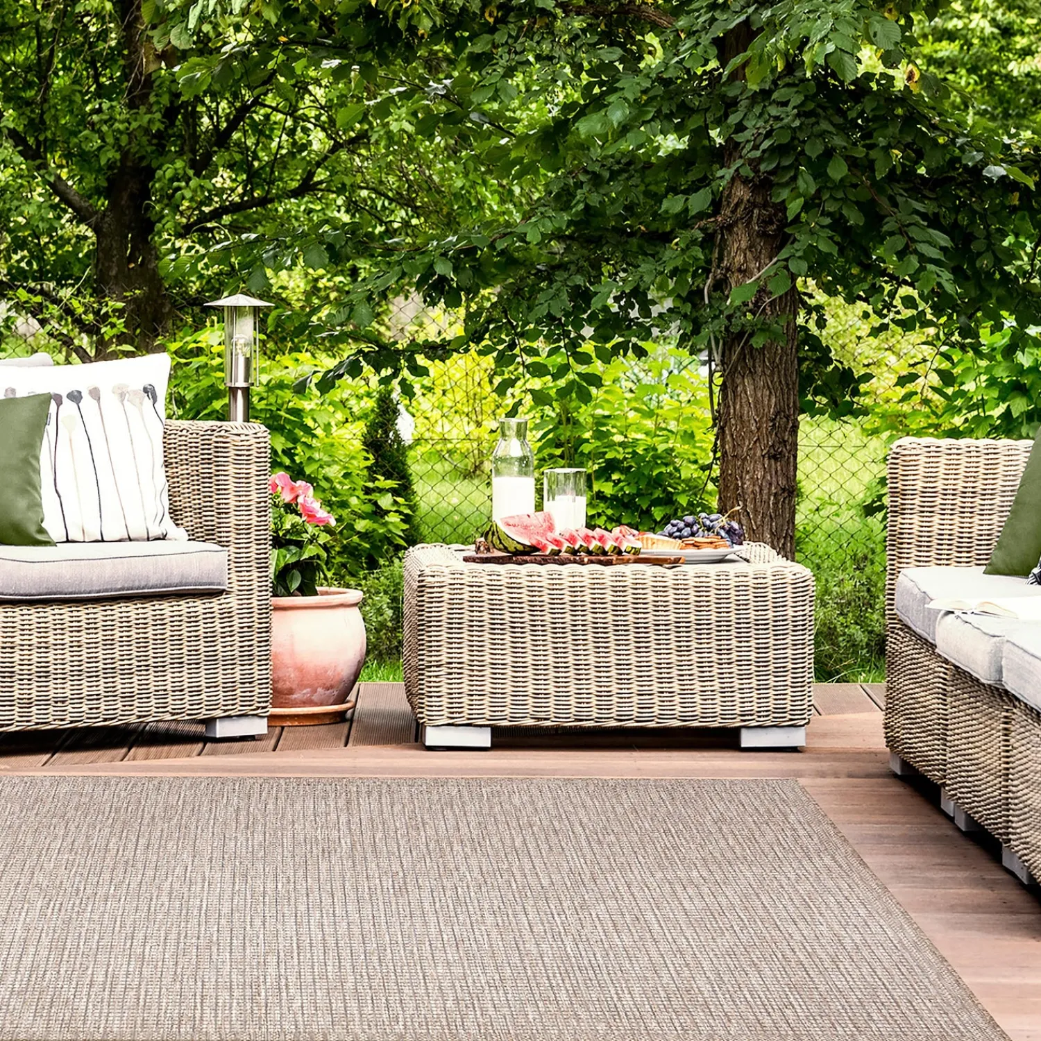 Plow & Hearth Area Rugs>Indoor/Outdoor Beachcomber Texture Rug, 7'10" x 9'10" Natural