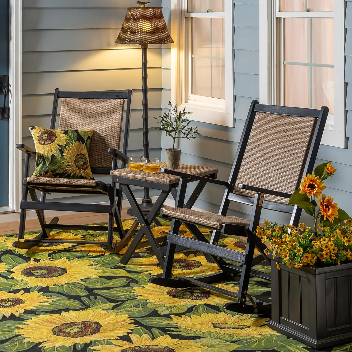 Plow & Hearth Area Rugs>Indoor/Outdoor Sunflower Polypropylene Rug, 7'10" x 9'10" Black