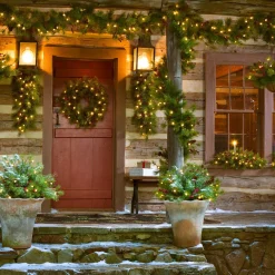 Plow & Hearth Lighted Trees & Garlands|Lighted Garden Decorations>Indoor/Outdoor Blue Ridge Teardrop Swag with Battery-Operated Dual-Function Lights