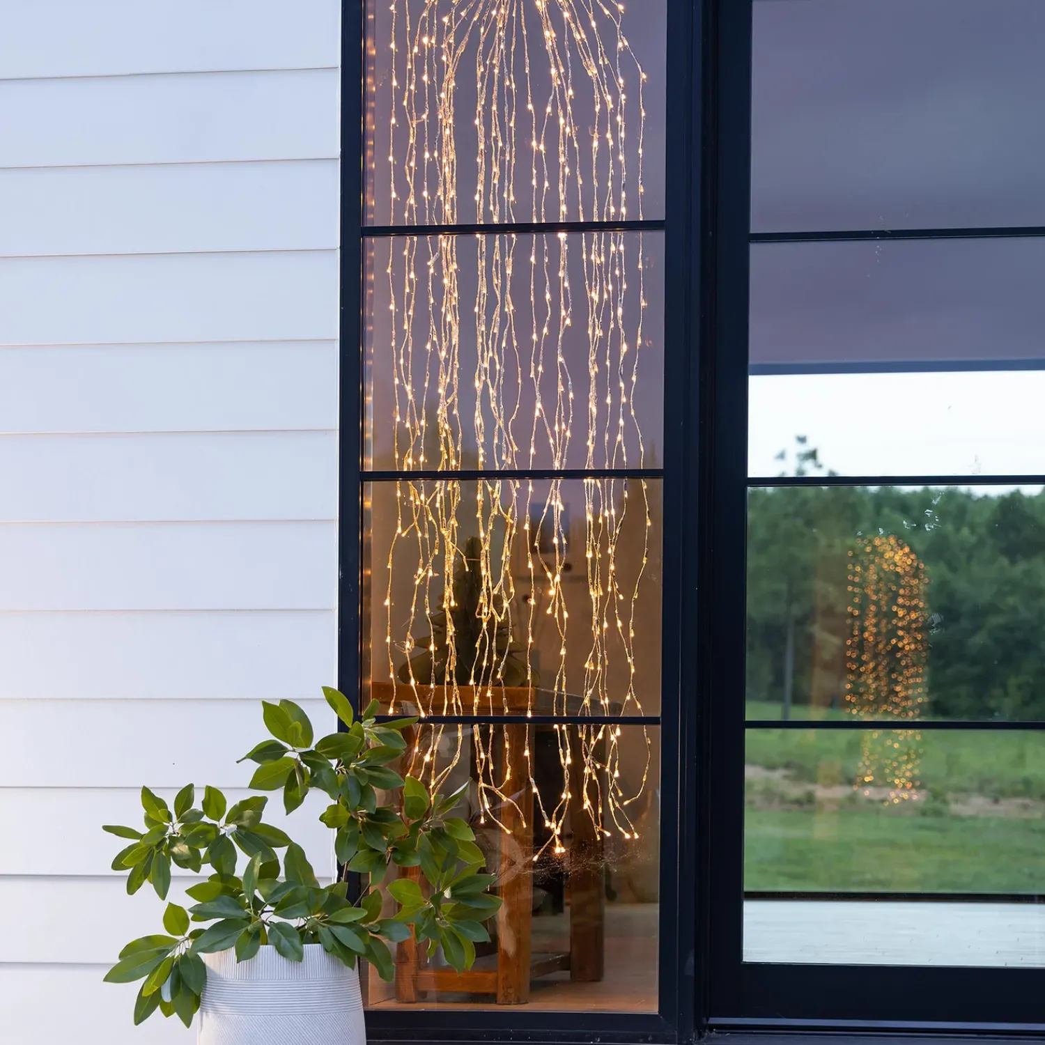 Plow & Hearth String Lights|Lighted Trees & Garlands>Indoor/Outdoor Cascade Lights, Large