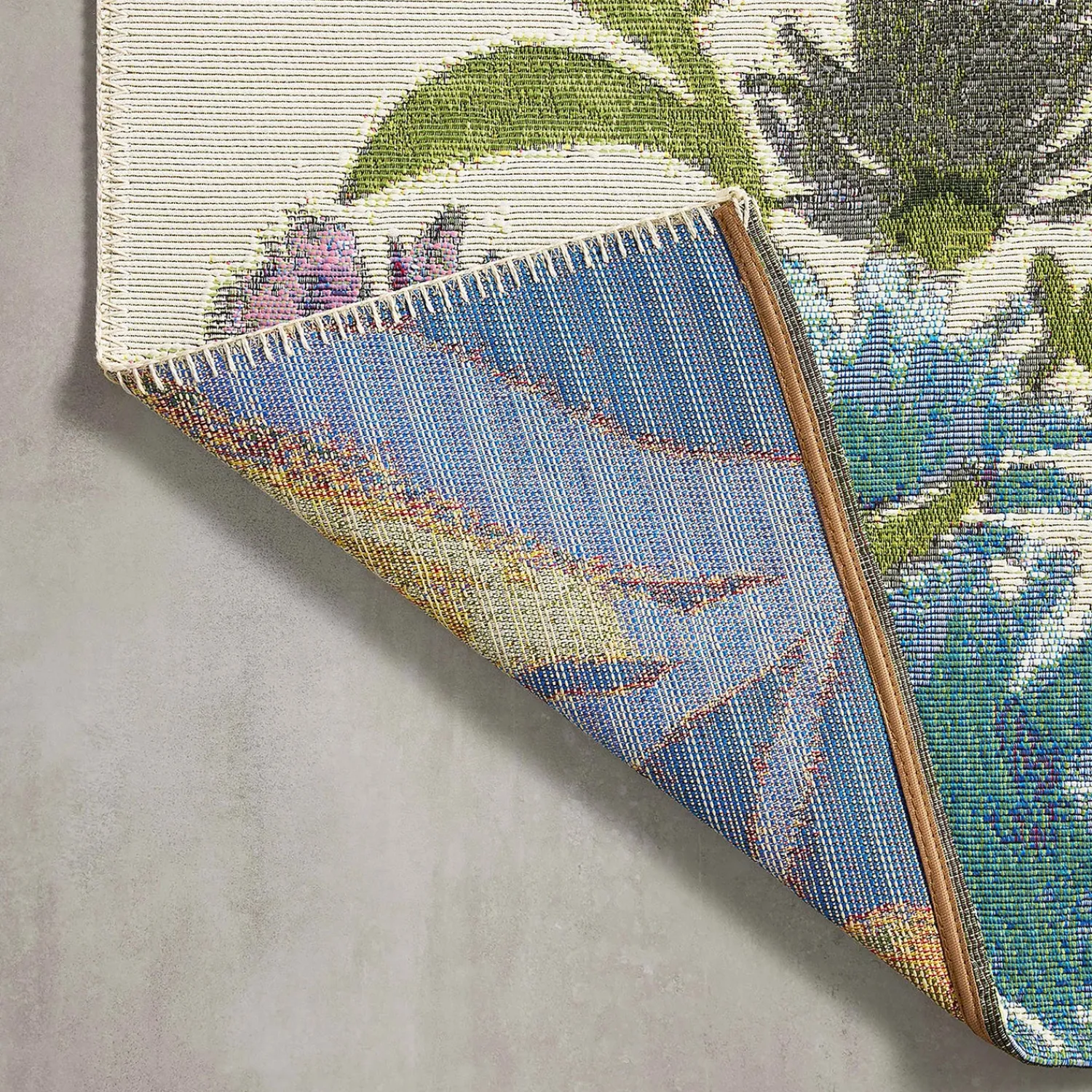 Plow & Hearth Area Rugs>Indoor/Outdoor Clarissa Floral Rug with Rifle Paper Co. Design, 4' x 6'