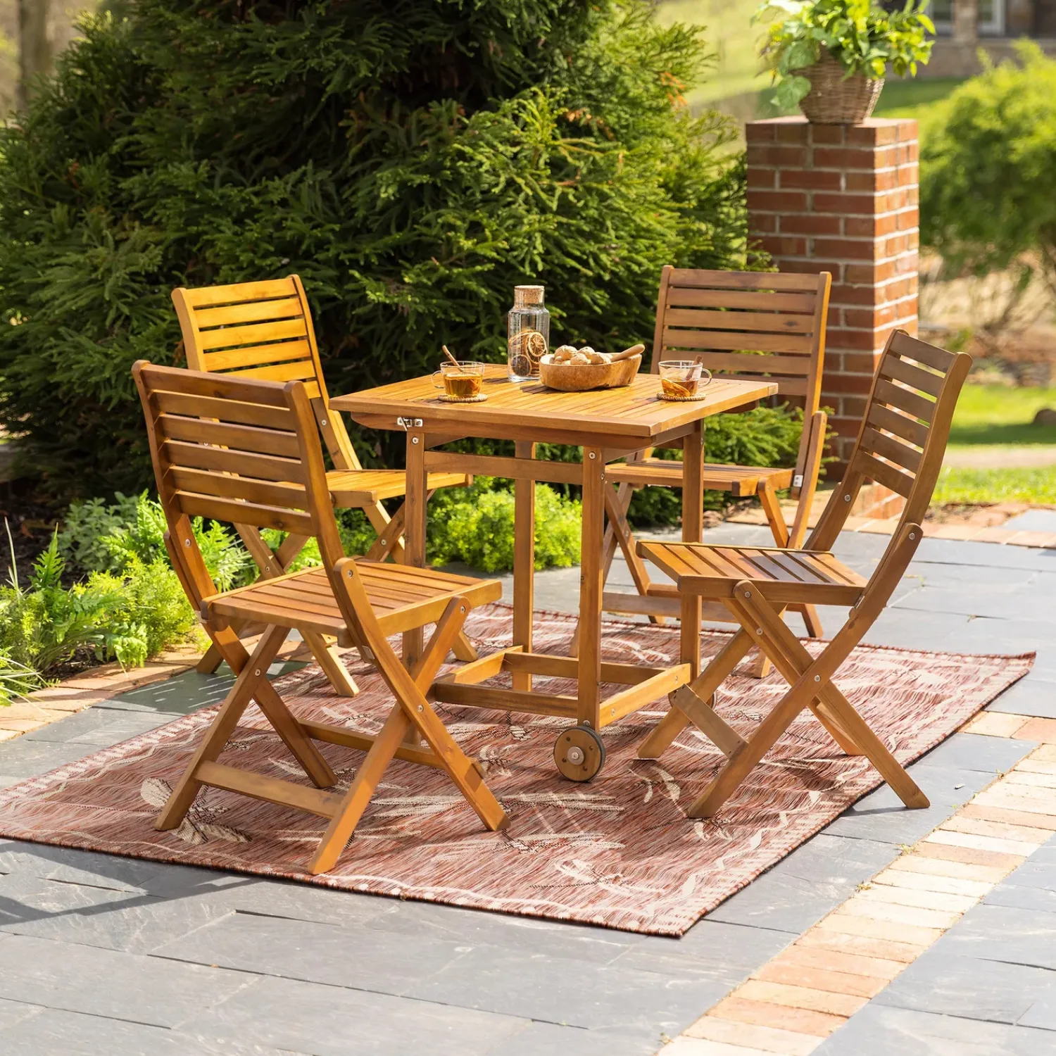 Plow & Hearth Area Rugs>Indoor/Outdoor Dragonfly Rug, 4'10" x 7'6"