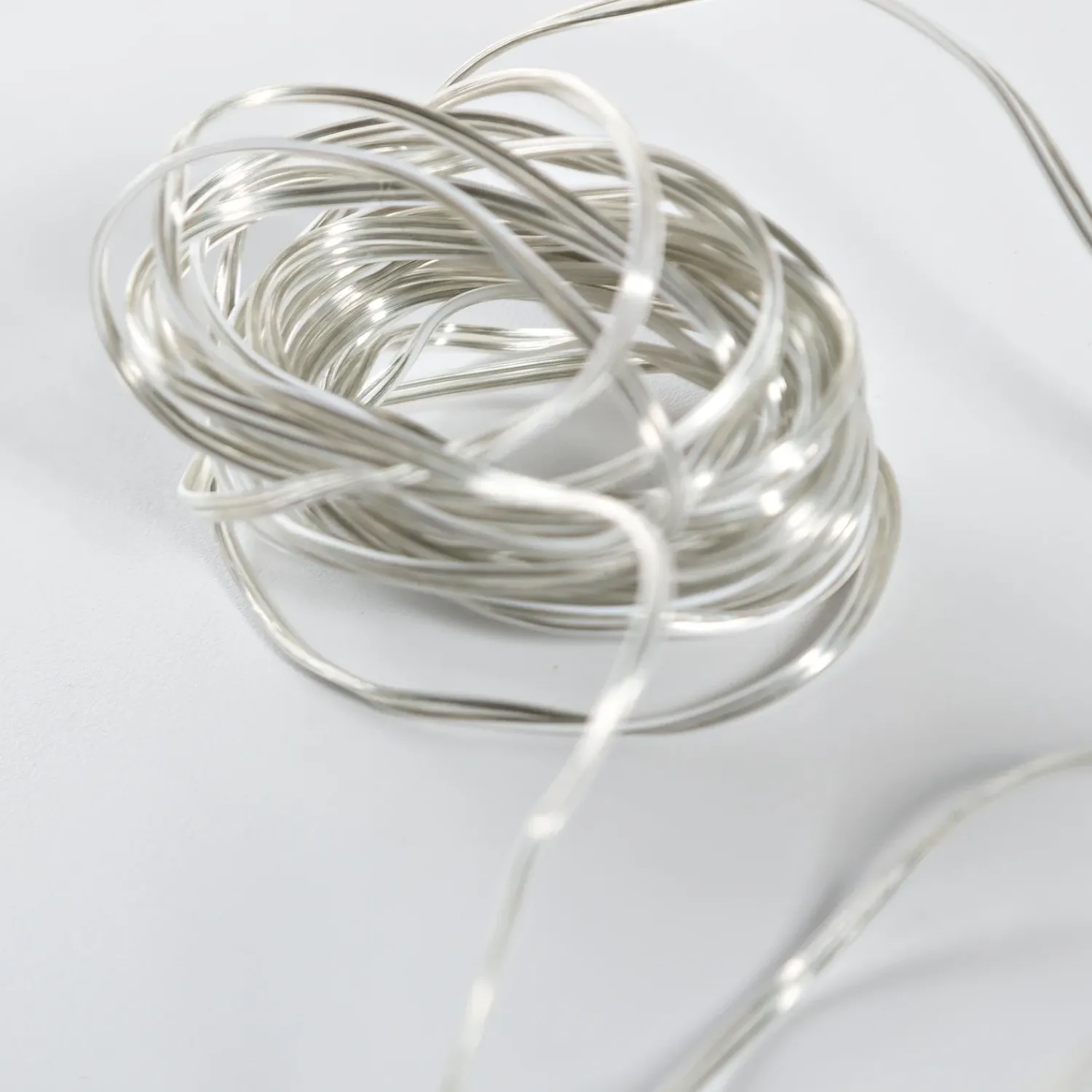 Plow & Hearth String Lights>Indoor/Outdoor Electric Icicle Chasing Lights with Cool White LEDs