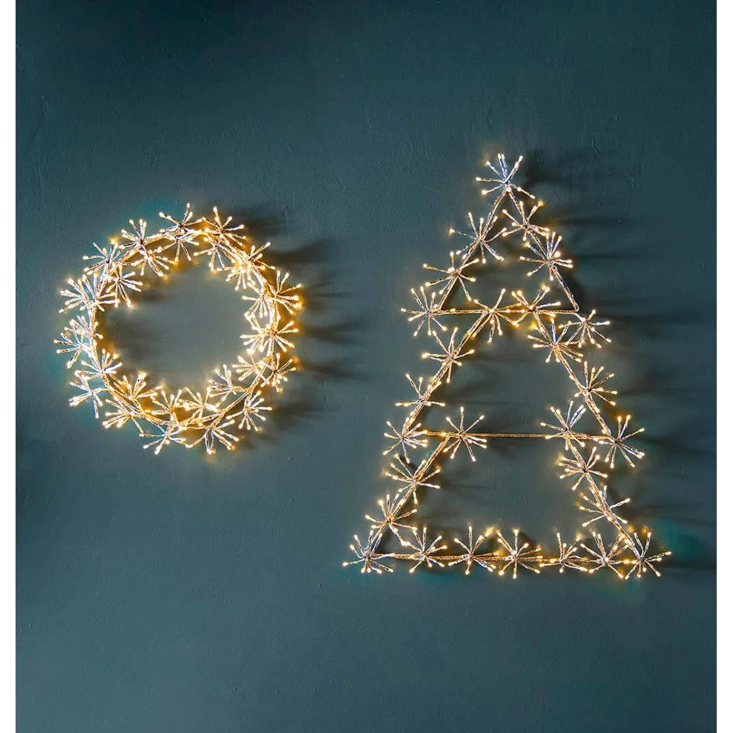 Plow & Hearth Wreaths|Lighted Accents>Indoor/Outdoor Electric Lighted Wreath Holiday Decoration