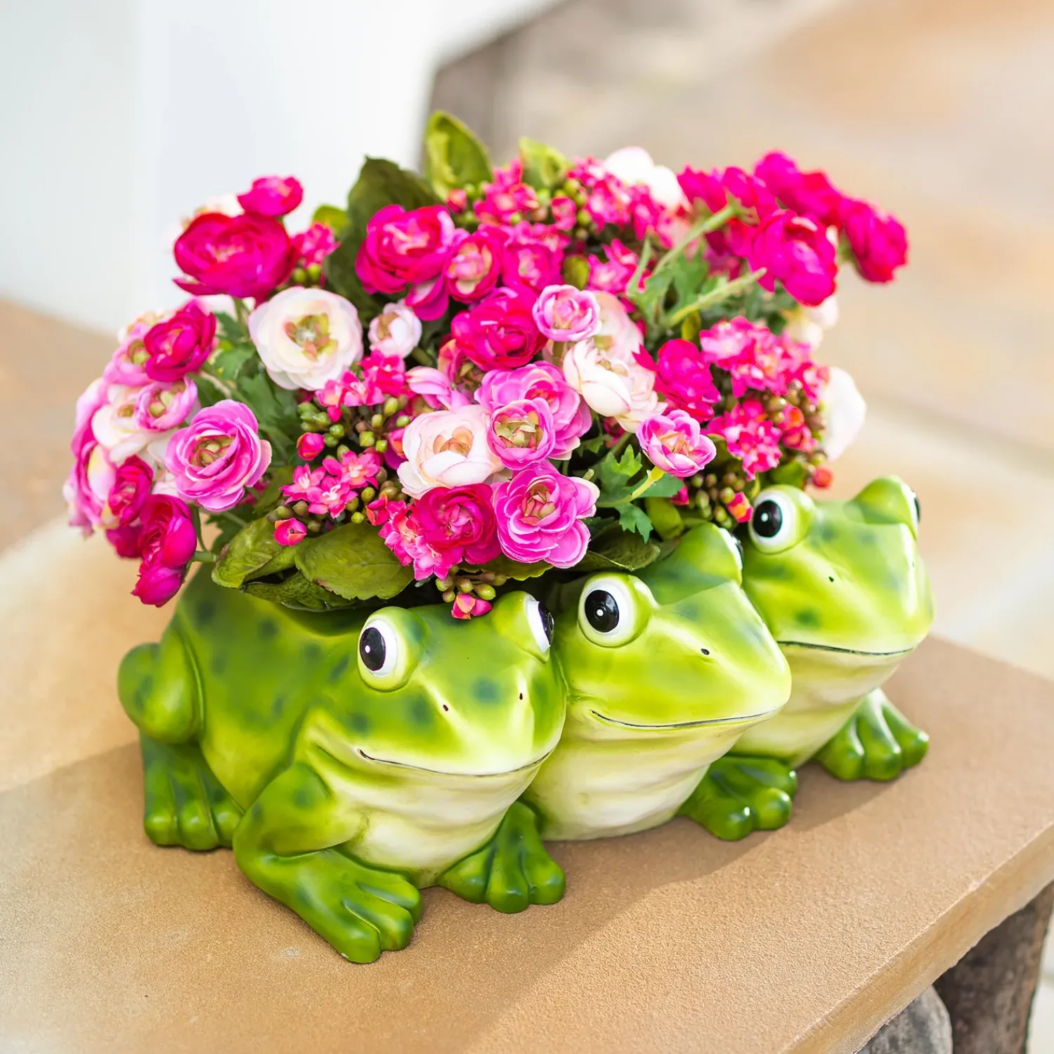 Plow & Hearth Planters & Plant Stands>Indoor/Outdoor Frogs Triplets Planter for Flowers or Herbs