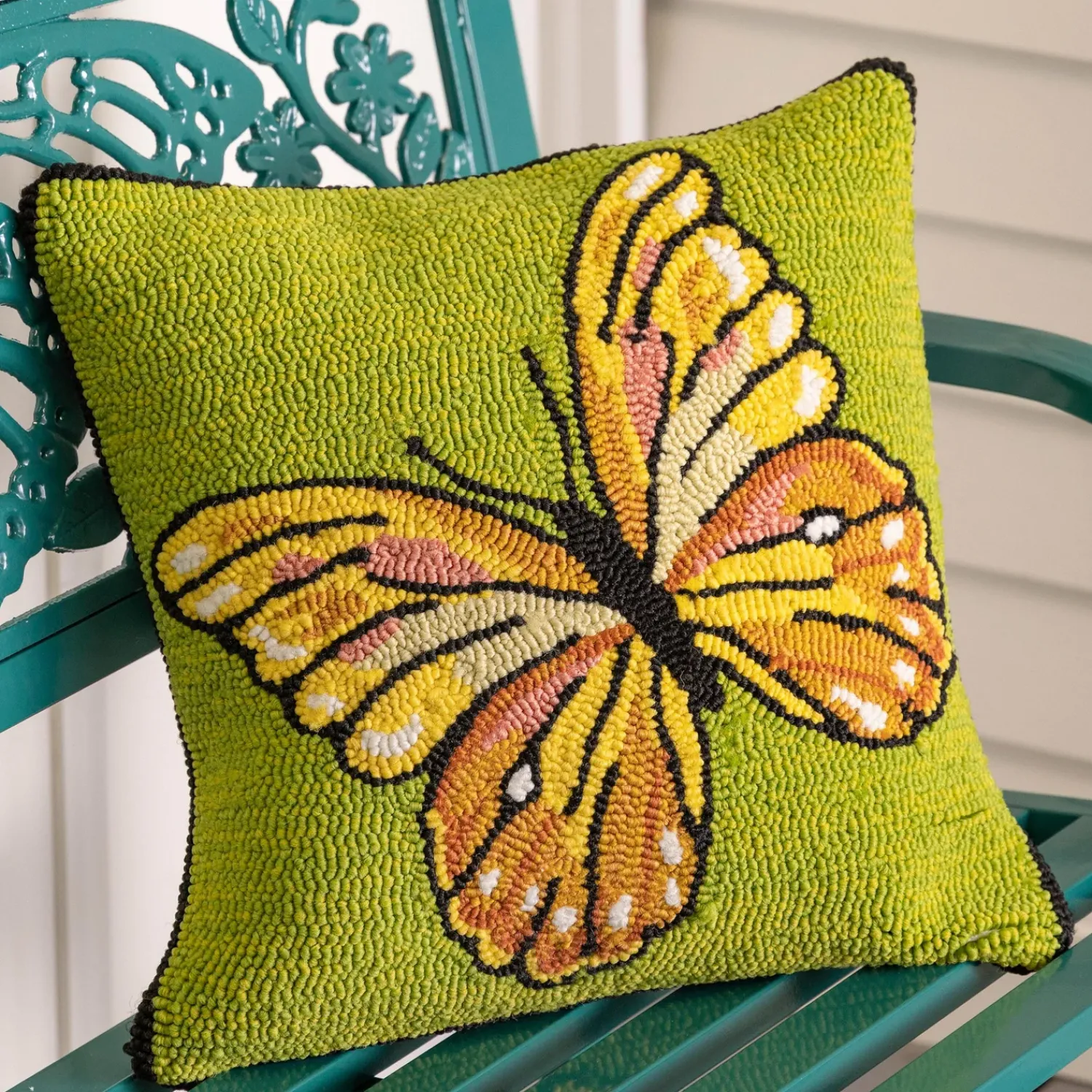 Plow & Hearth Outdoor Throw Pillows|Decorative Pillows>Indoor/Outdoor Green Butterfly Hand Hooked Polypropylene Throw Pillow