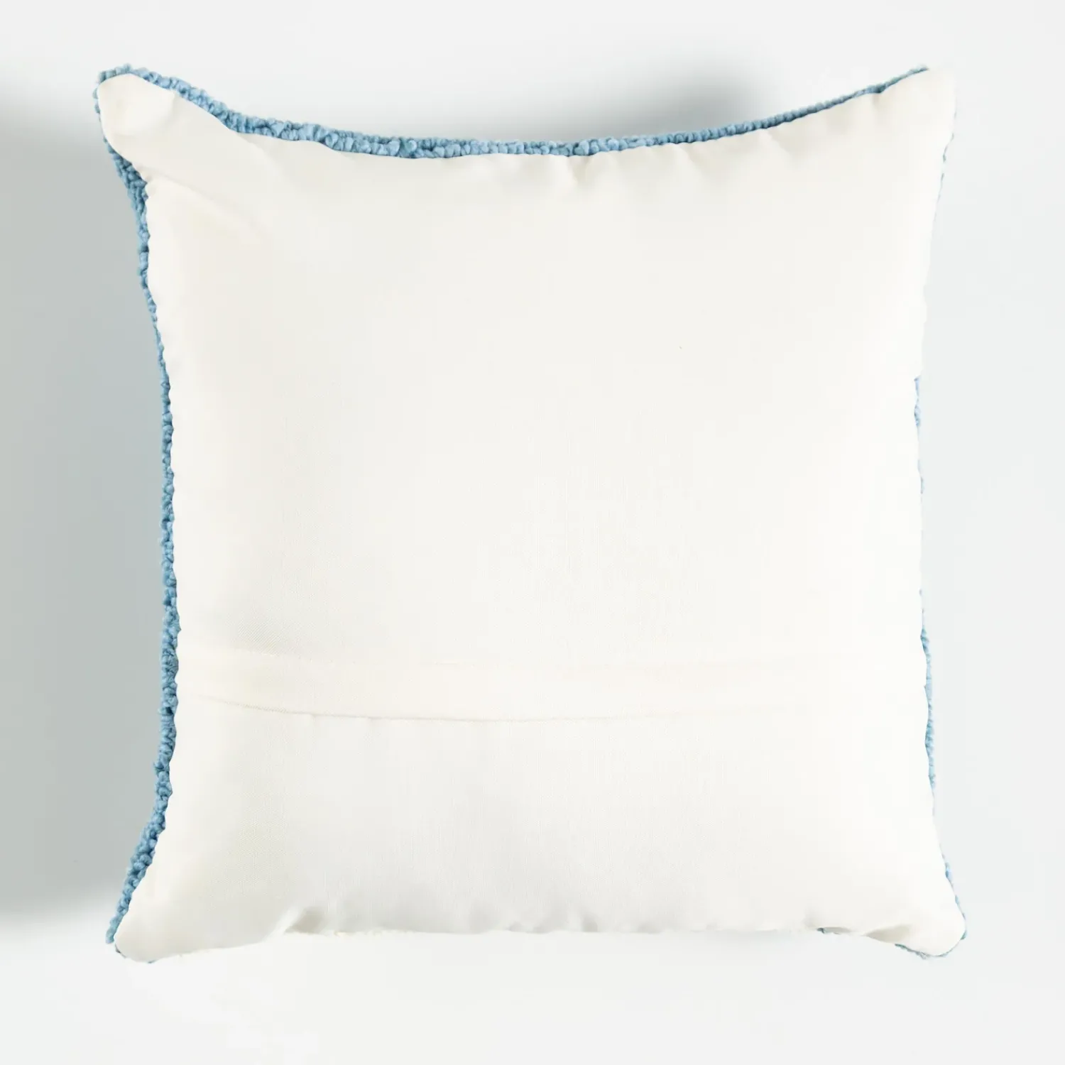 Plow & Hearth Outdoor Throw Pillows|Decorative Pillows>Indoor/Outdoor Hooked Polypropylene Snowman Throw Pillow
