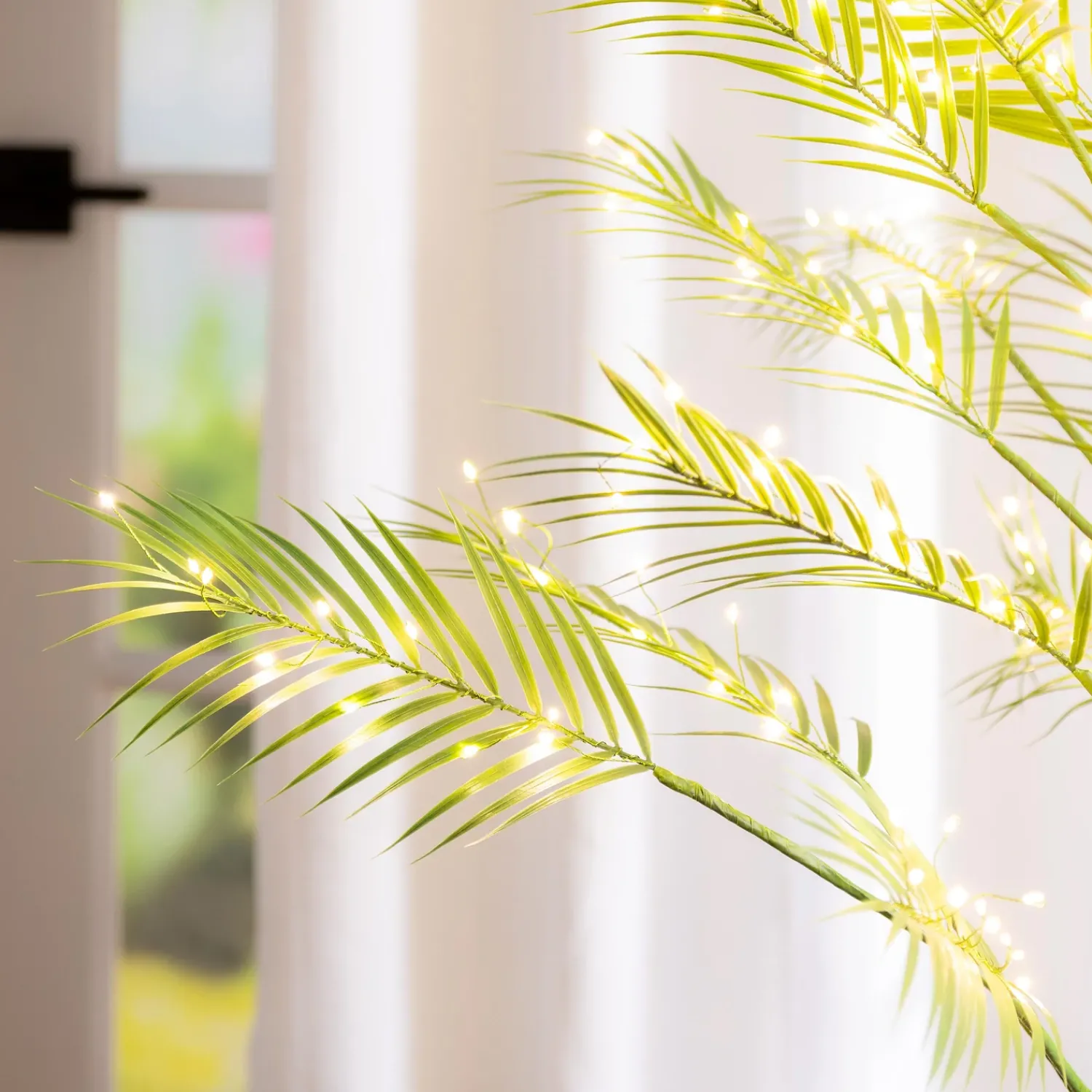 Plow & Hearth Lighted Trees & Garlands>Indoor/Outdoor LED Palm Tree 4'
