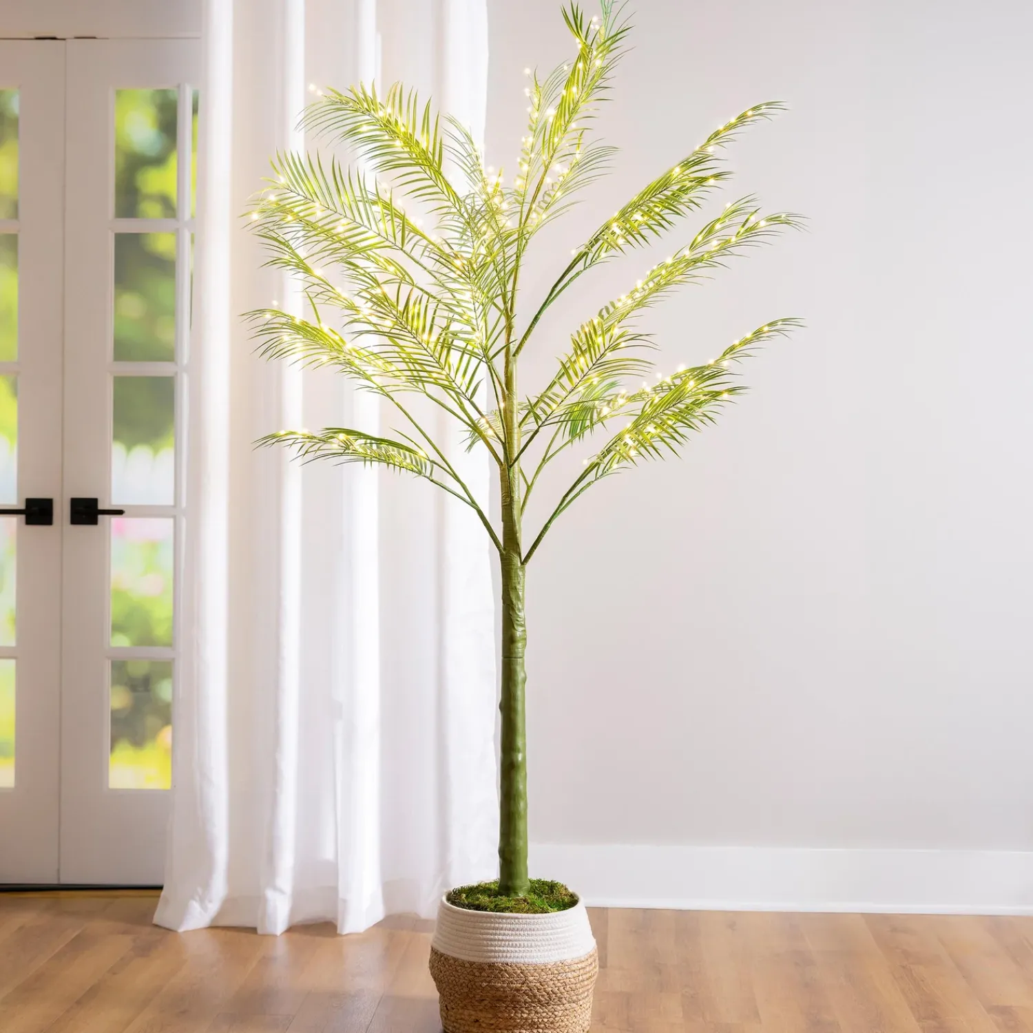 Plow & Hearth Lighted Trees & Garlands>Indoor/Outdoor LED Palm Tree 6'