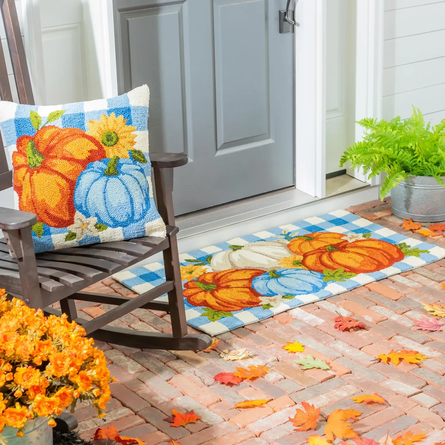 Plow & Hearth Hooked Rugs>Indoor/Outdoor Pumpkin Patch Polypropylene Accent Rug 24"x42"