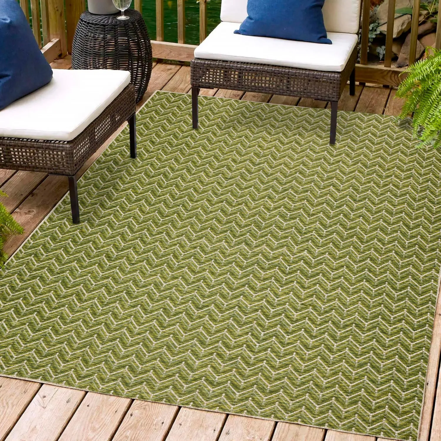 Plow & Hearth Area Rugs>Indoor/Outdoor Santa Anna Chevron Rug, 20" x 30"