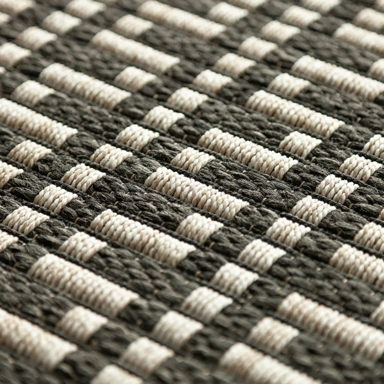 Plow & Hearth Area Rugs>Indoor/Outdoor Santa Anna Tribal Rug, 20" x 30"