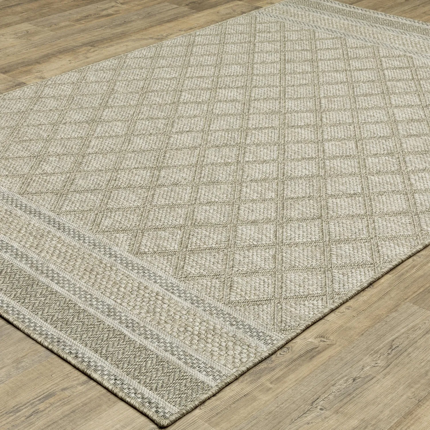 Plow & Hearth Area Rugs>Indoor/Outdoor Yucatan Lattice Polypropylene Rug, 6'7" x 9'2" Beige