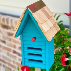 Plow & Hearth Wildlife Housing>Ladybug House with Mounting Pole
