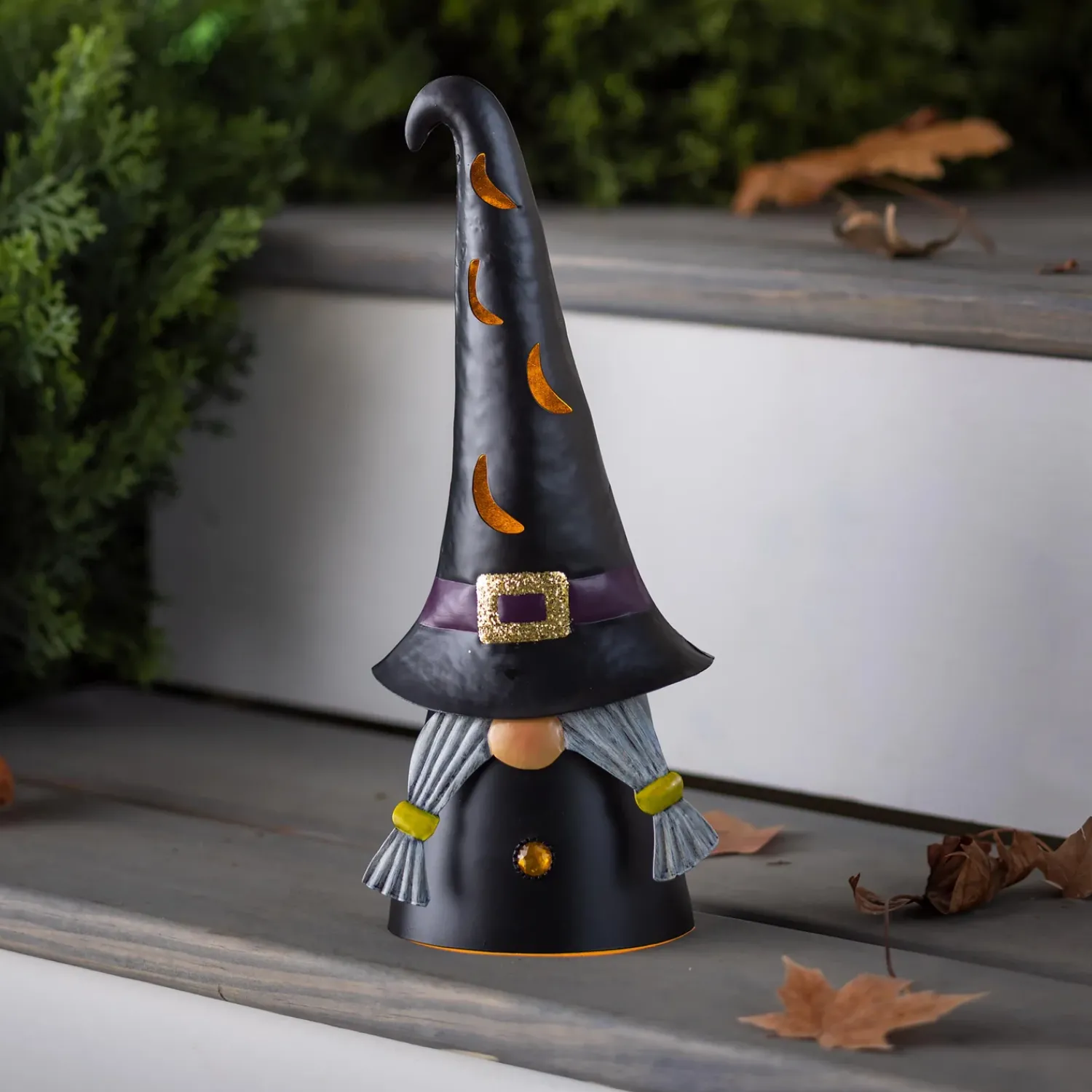 Plow & Hearth Garden Statues>Lighted Halloween Witch Gnome