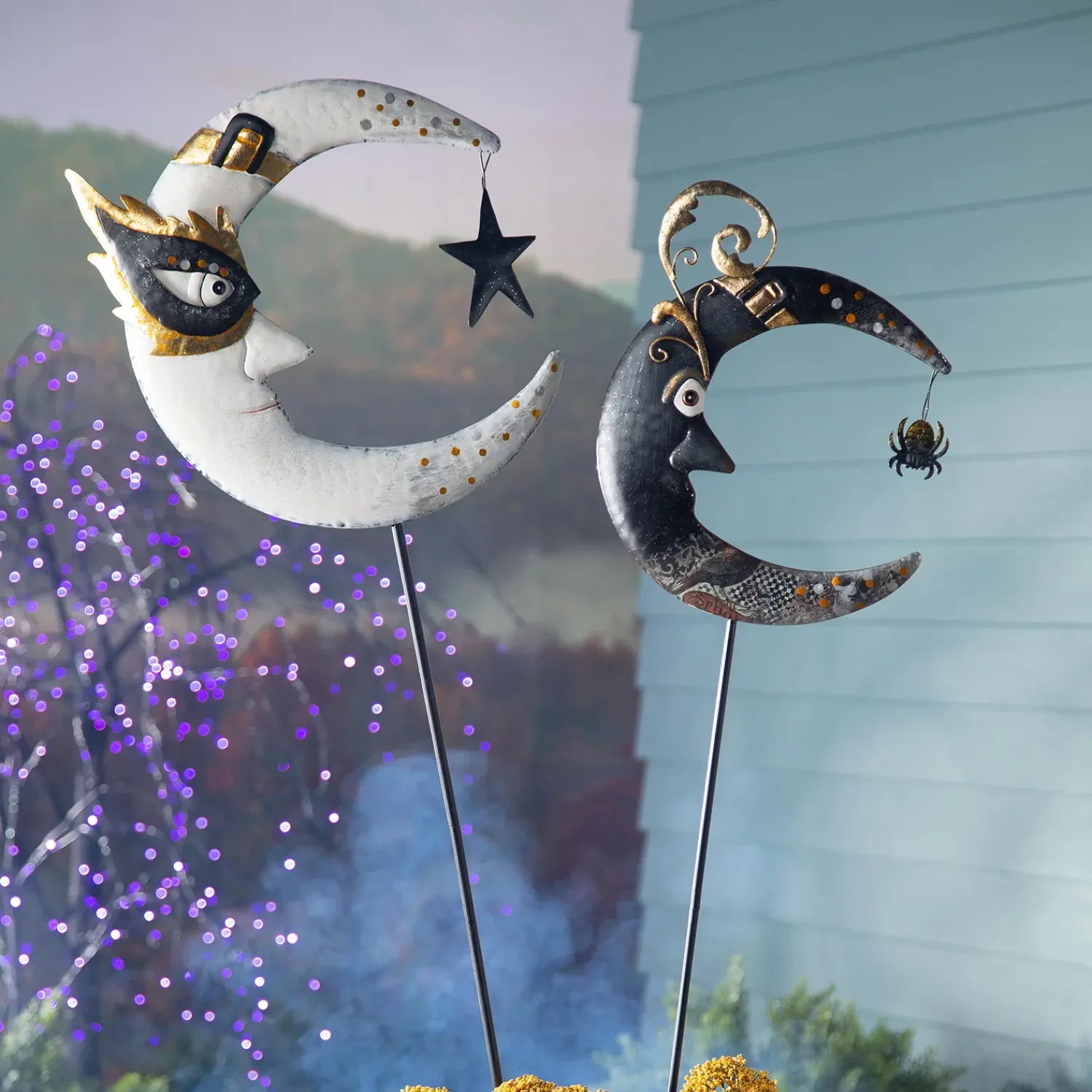 Plow & Hearth Garden Stakes>Magic Moon Halloween Garden Stake
