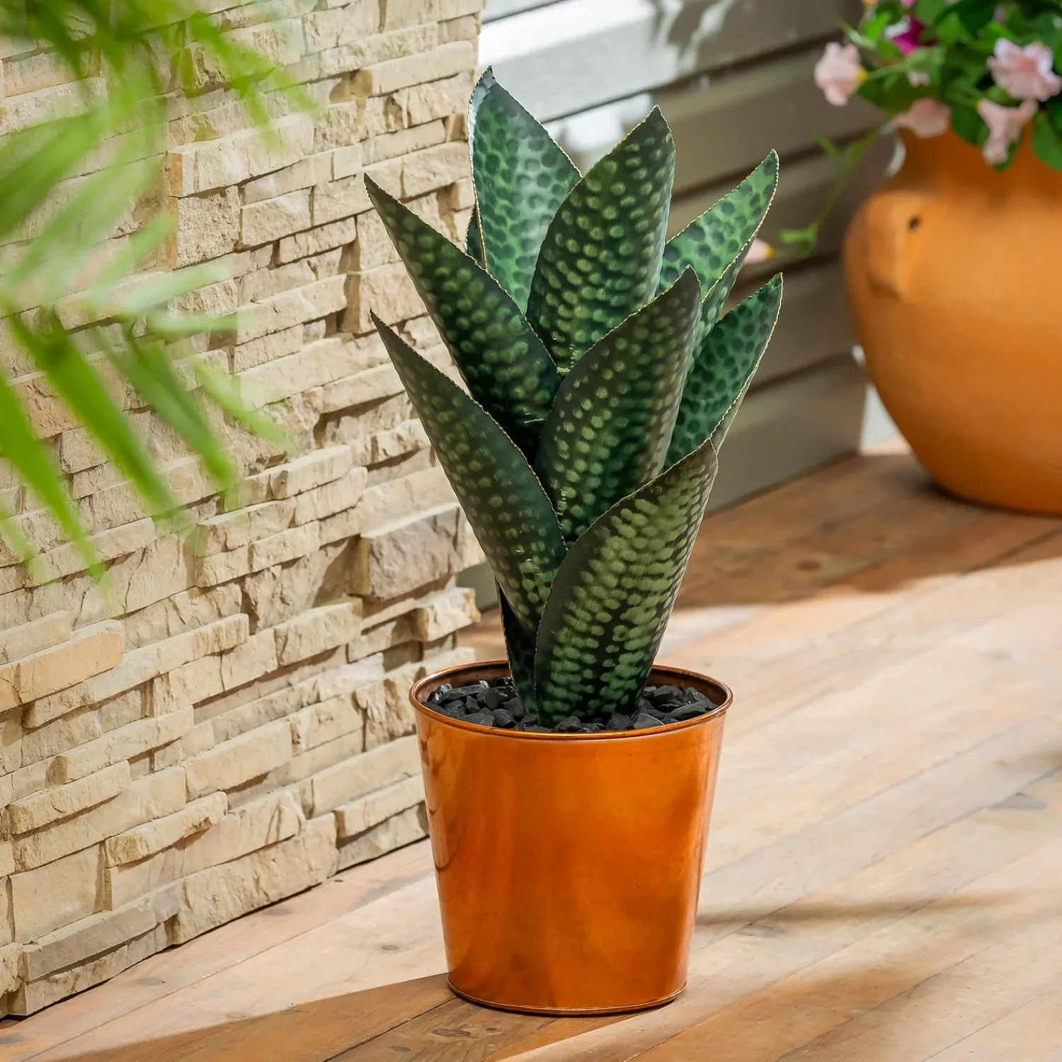 Plow & Hearth Garden Statues>Metal Aloe Plant with Copper Pot, 17"H