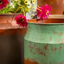 Plow & Hearth Planters & Plant Stands><noscript><img width=