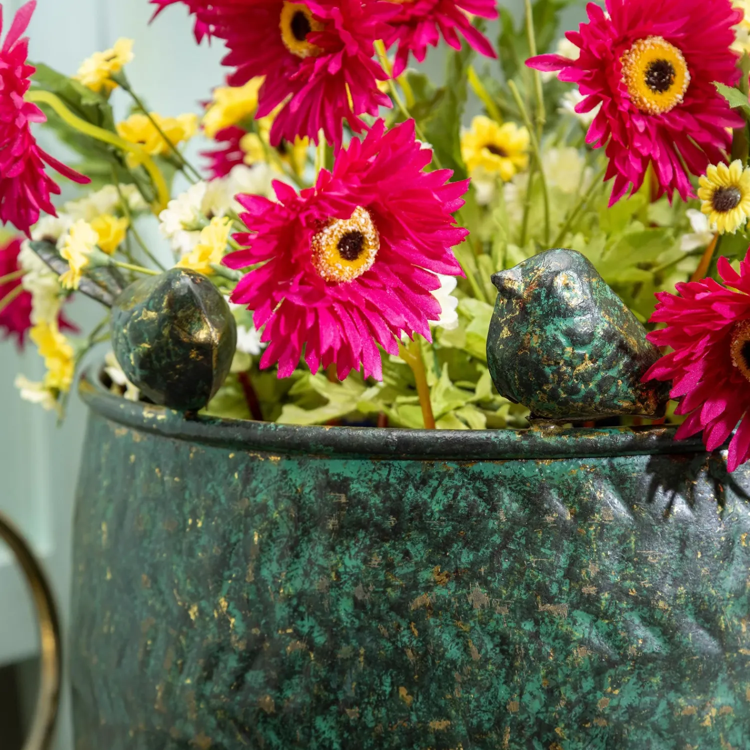 Plow & Hearth Planters & Plant Stands>Metal Planter, Embossed Birds, Nested Set of 2