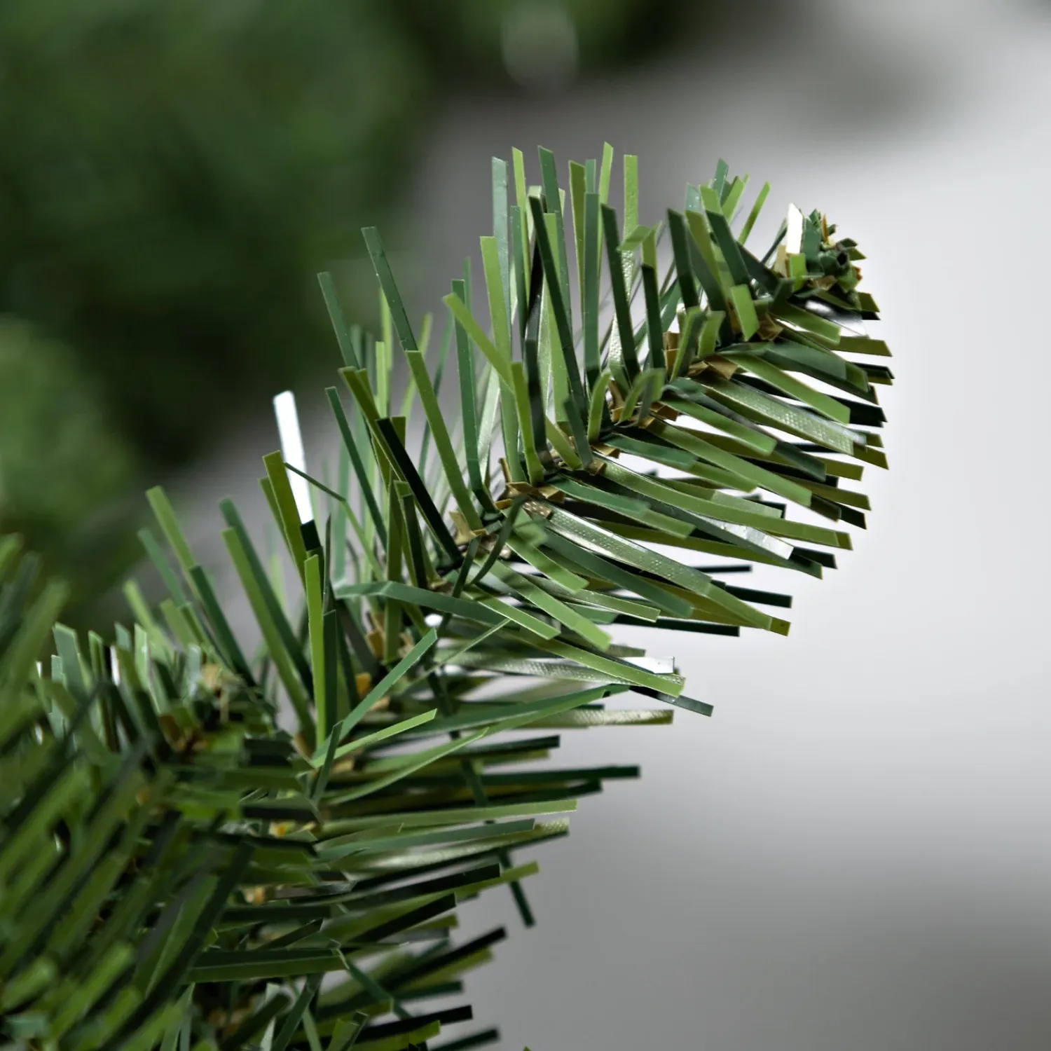 Plow & Hearth Lighted Trees & Garlands>Montfair Pine Holiday Garland