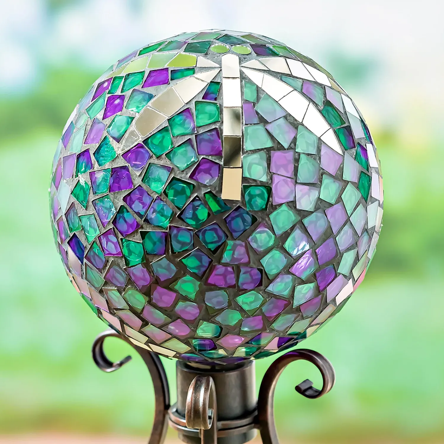 Plow & Hearth Gazing Balls>Mosaic Dragonfly Glass Gazing Ball