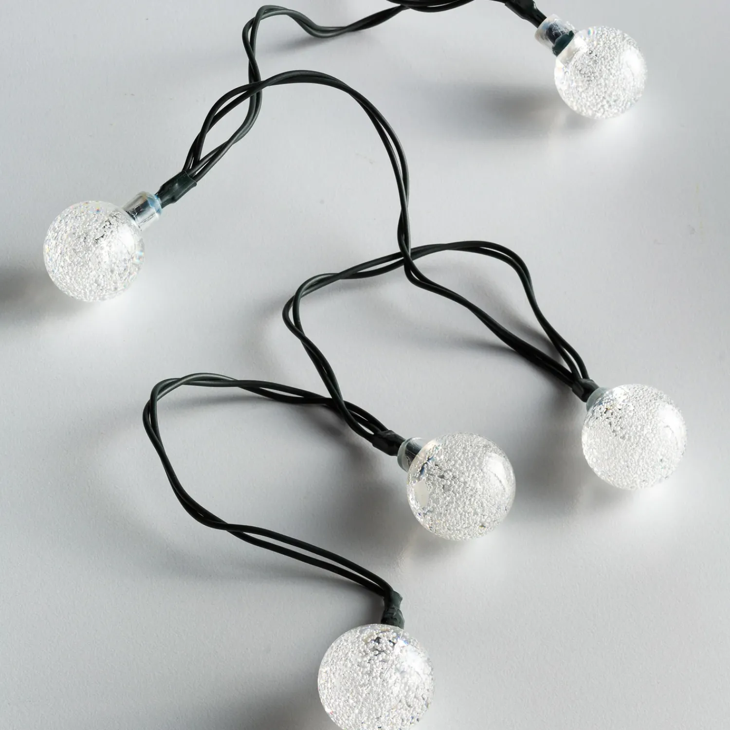 Plow & Hearth String Lights|Solar Lighting>Multi-Function Solar Ball String Lights With Warm White LEDs