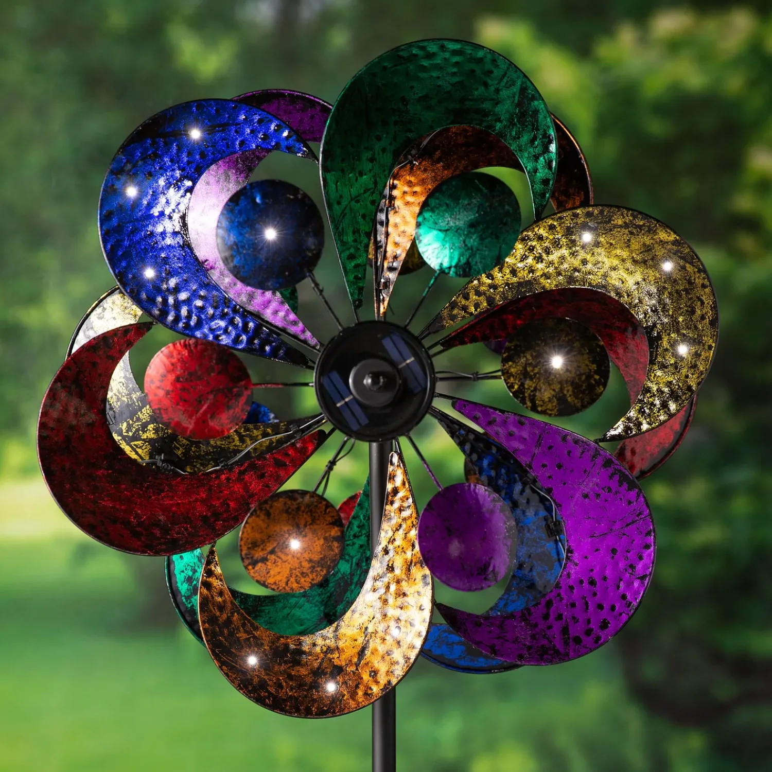Plow & Hearth Wind Spinners|Solar Accents>Oversized Multicolor Solar Lighted Gala Wind Spinner with Four Rotors