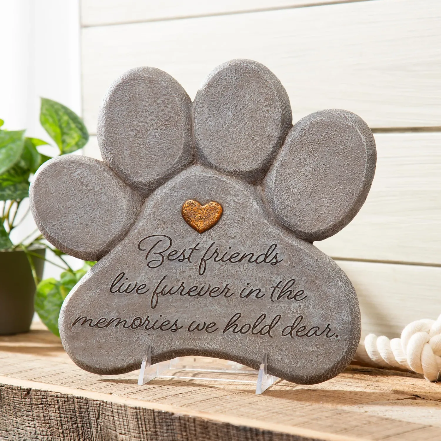 Plow & Hearth Memorial & Garden Plaques|Pathways & Stepping Stones>11" Paw Shaped Pet Memorial Garden Stone, Best Friends Live Forever