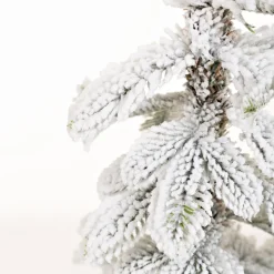 Plow & Hearth Lighted Trees & Garlands><noscript><img width=