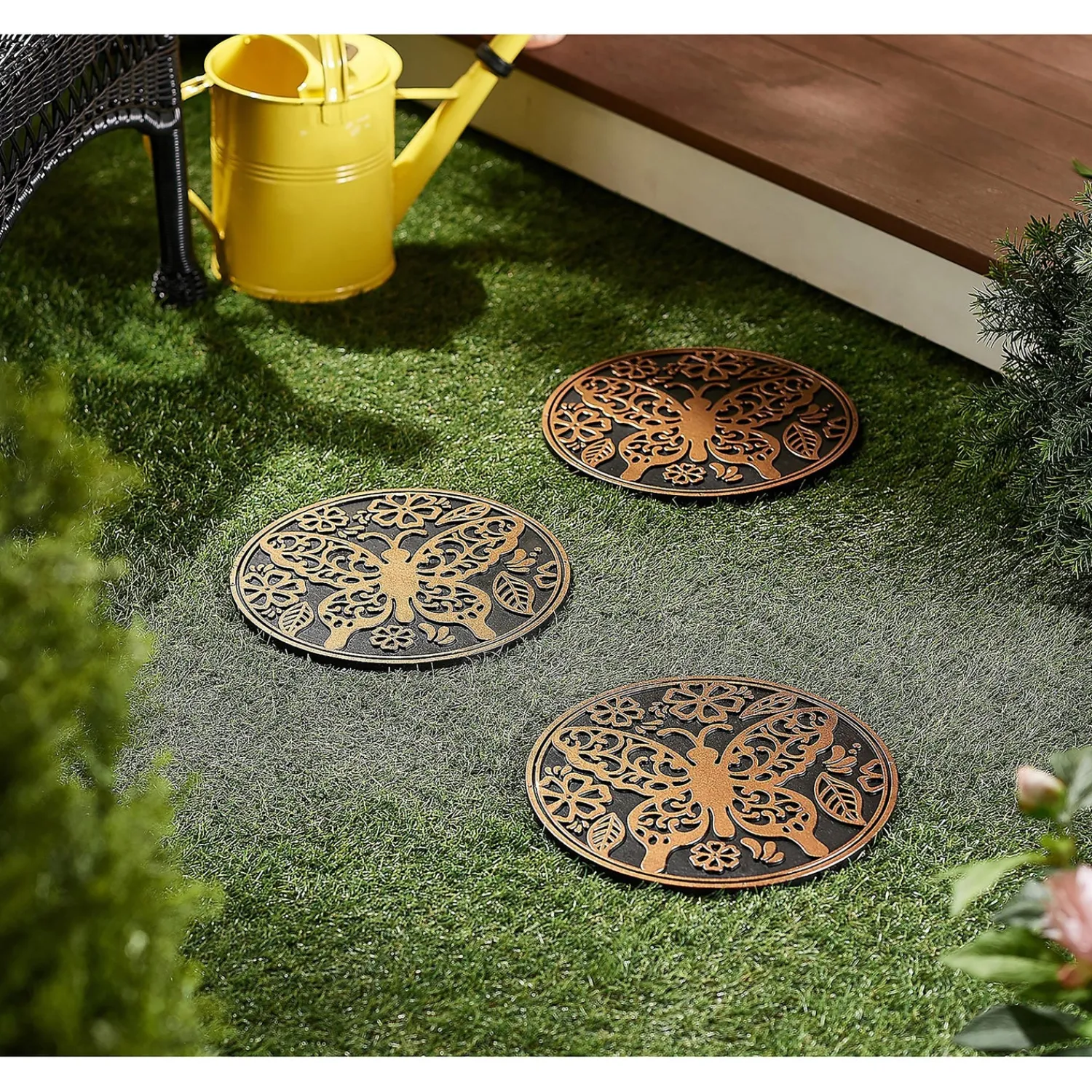 Plow & Hearth Pathways & Stepping Stones>Recycled Rubber Stepping Stones, Set of 3